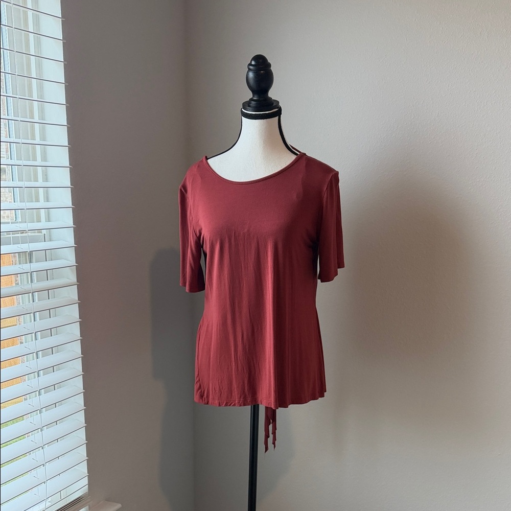 willow + root open back twist top size small